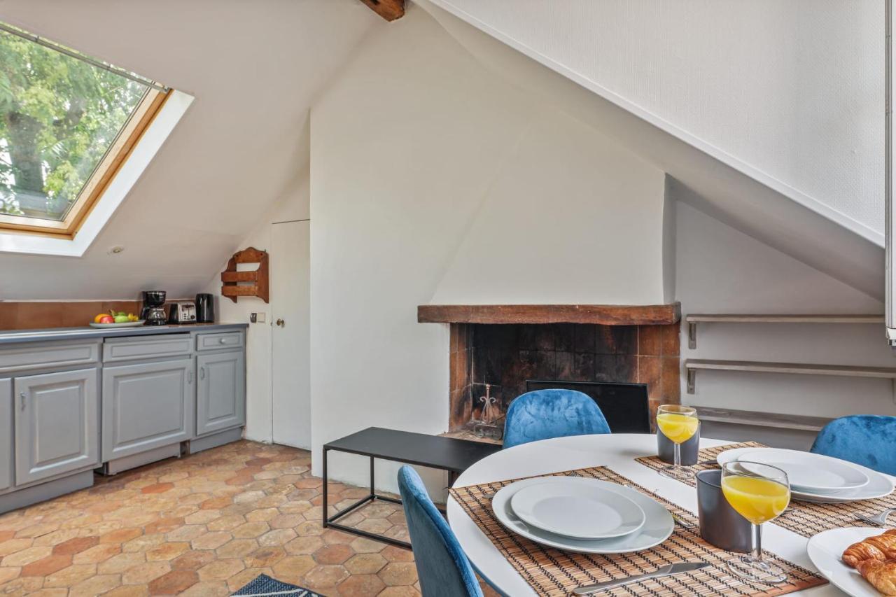 City Apartment In The Heart Of Latin Quarter Parigi Esterno foto